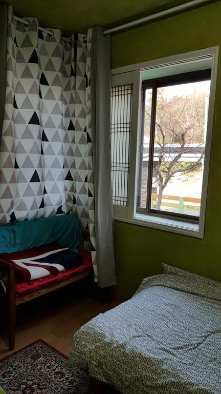 Camino B&B Чханвон Экстерьер фото